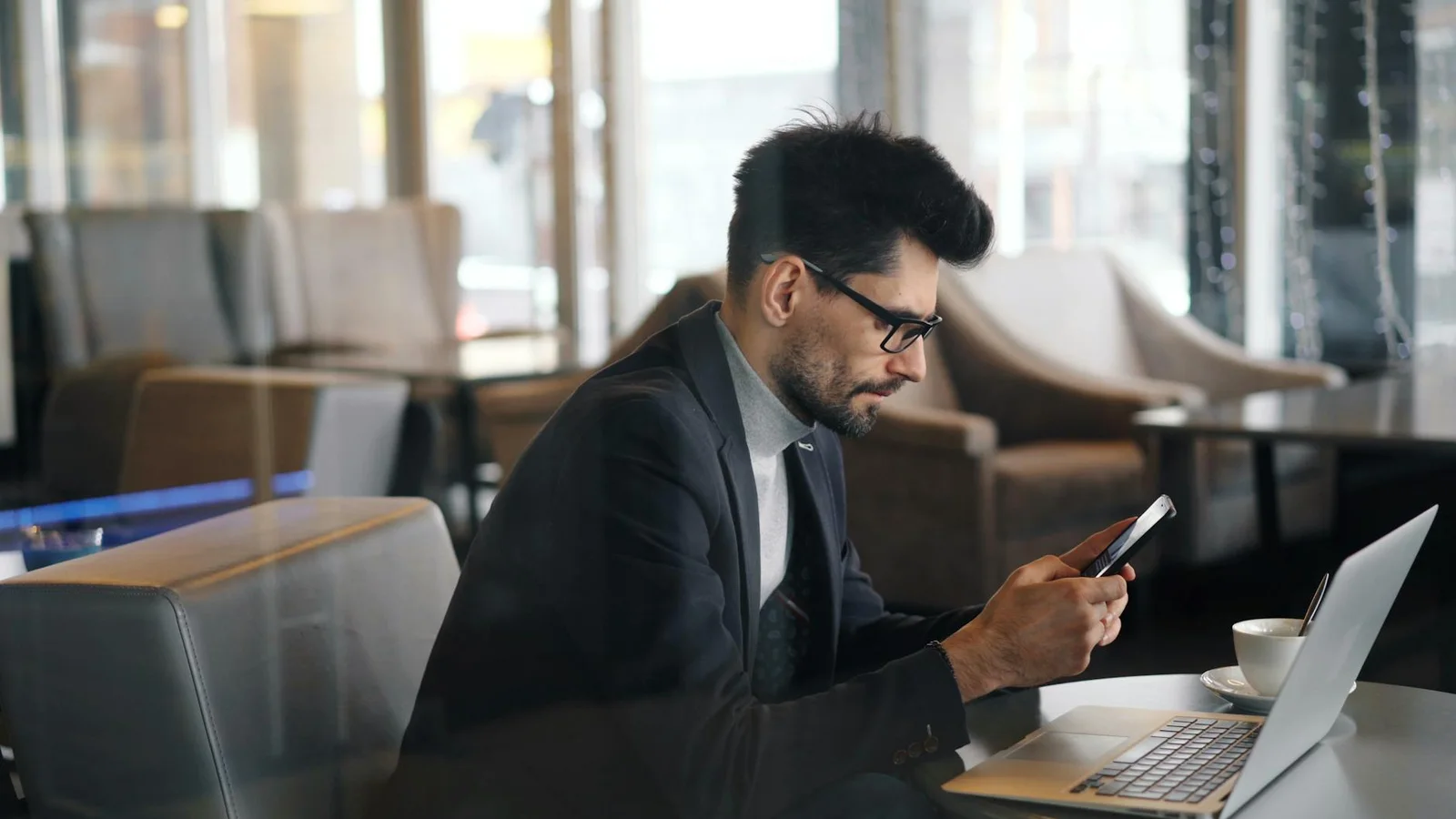 Cómo convertir seguidores en clientes automáticamente con IA