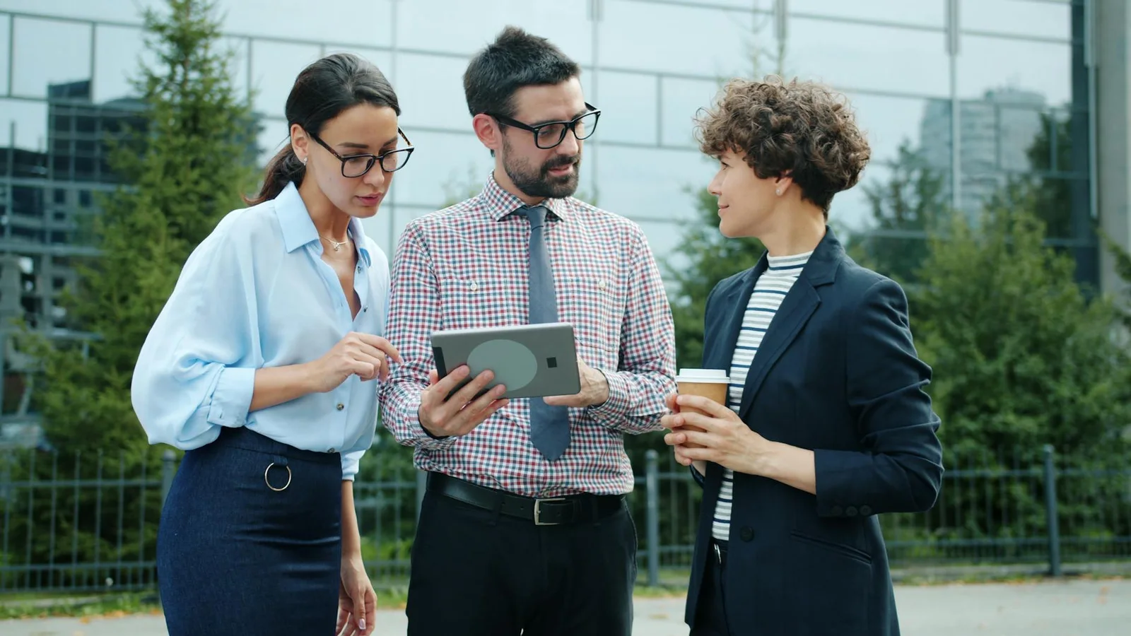 IA para Engagement Automático: Cómo Potenciar la Atención al Cliente en Colombia
